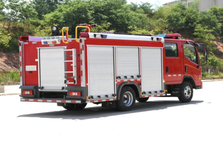 Foton 2.5-ton Water Tank Fire Truck detail view 5