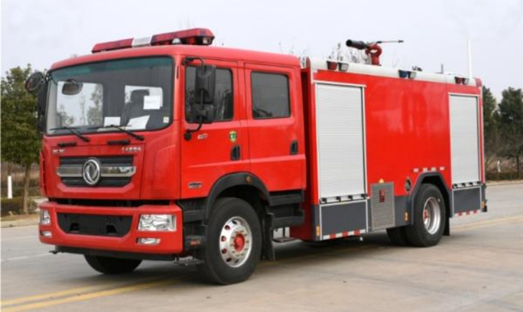 Dongfeng D9 8 Ton Water Tank Fire Truck detail view 3