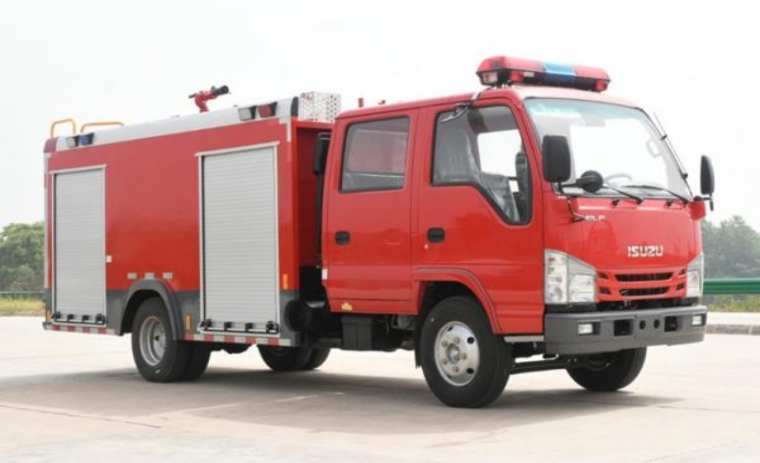Isuzu 2.5 Ton Foam Fire Truck product view