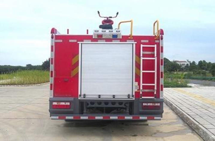Foton 6-ton Foam Fire Truck detail view 4