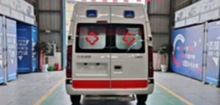 JMC Fushun Short Wheelbase Medium Roof Ambulance detail view 4