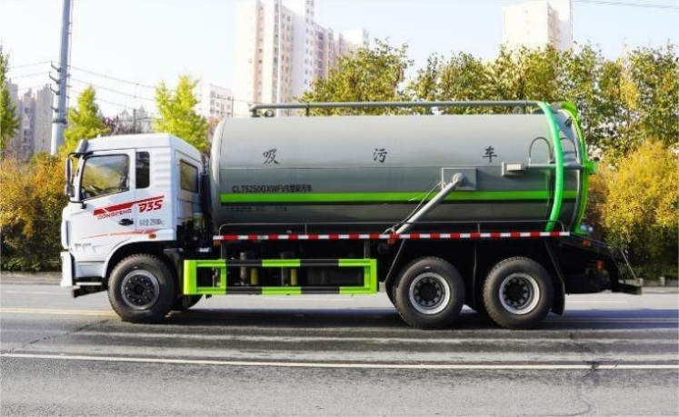 Dongfeng D3S 15m³ Vacuum Sewage Truck detail view 4