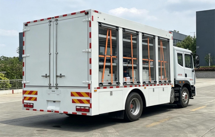 Dongfeng Municipal Emergency Rescue Tool Truck detail view 5