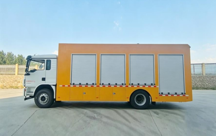 Shacman Delong L5000 Drainage Rescue Truck detail view 2