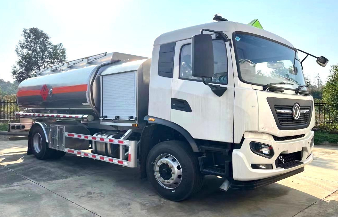 Dongfeng Tianjin 10m³ Aircraft Refueling Truck product view