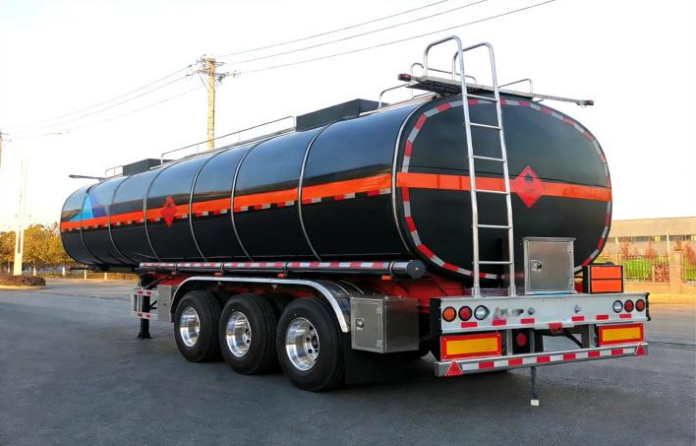 35m³ Asphalt Transport Semi-trailer (HFV9402GLY) detail view 5